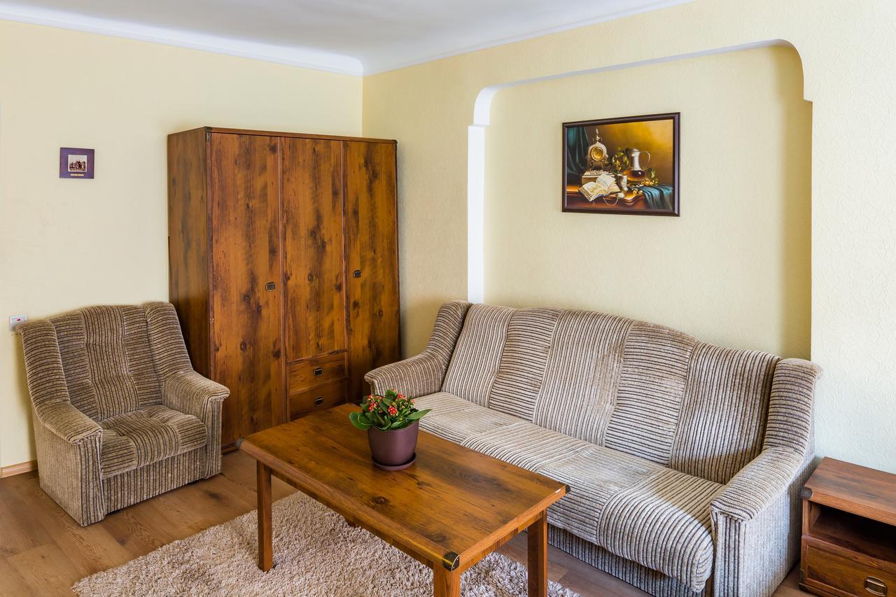 Apartment Krakivska 15 Lviv Buitenkant foto