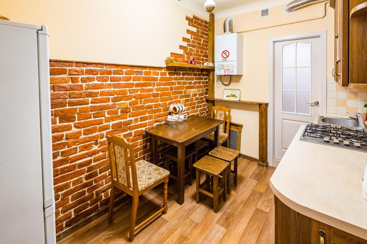 Apartment Krakivska 15 Lviv Buitenkant foto